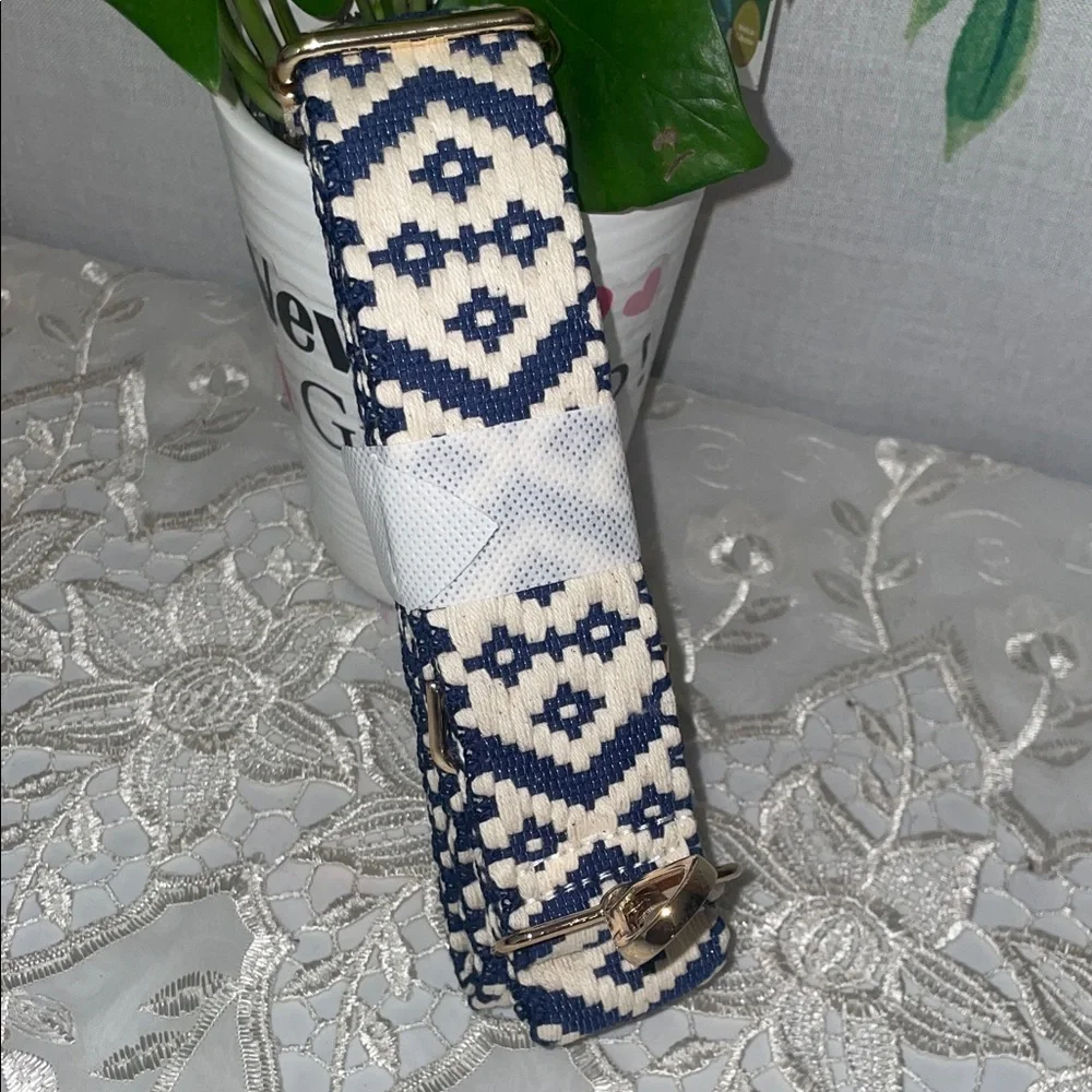 Navy and Cream Patterned Strap - Picture 1 of 3